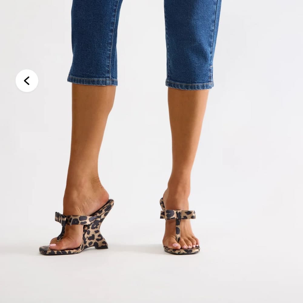 Thumbnail 3 for Wedges 