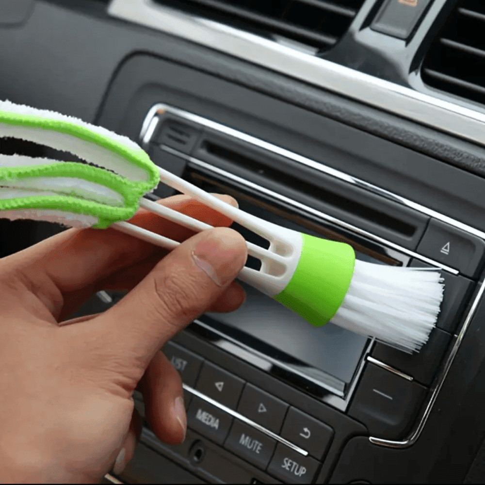 Thumbnail 3 for Mult-Purpose Car Vent Cleaner Brush 