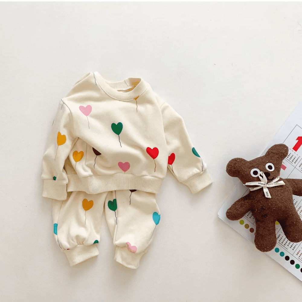 Thumbnail 2 for Boys Girls Cute Heart Print Long Sleeve Sweatshirts Pants Sets